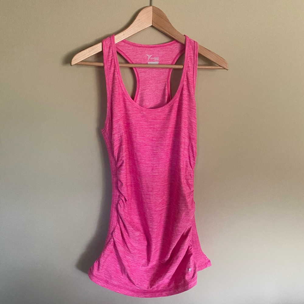 OLD NAVY ACTIVE Breathe ON Racerback Tank